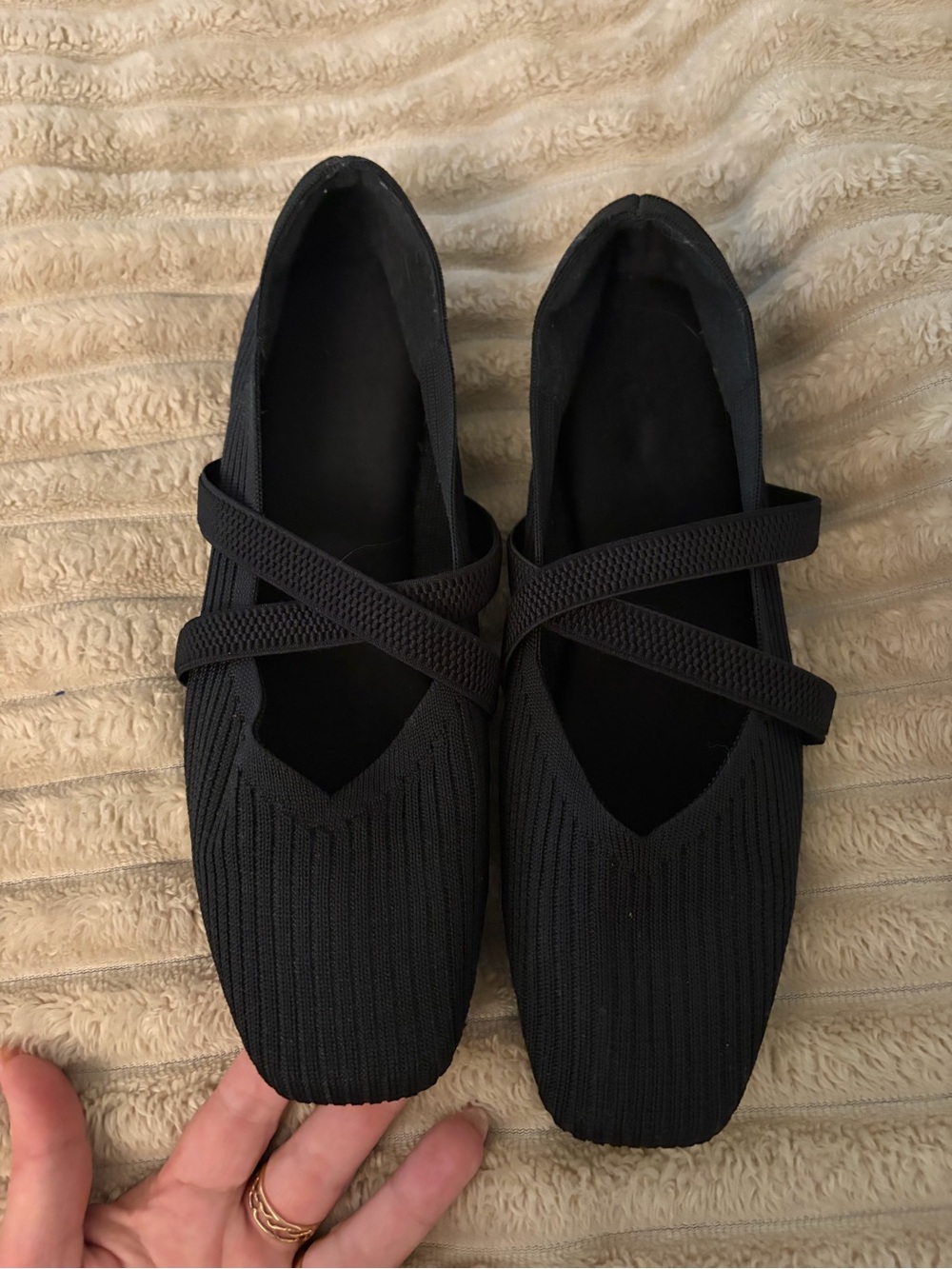 Black Women's Slip-On Knit Cross-Strap Flats - Picture 2 of 6
